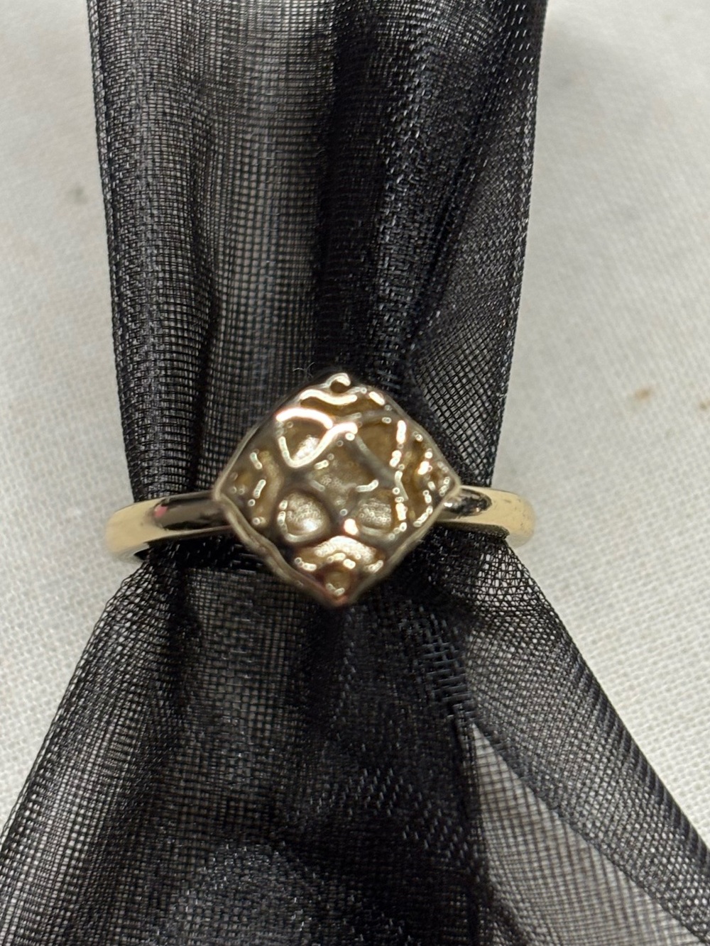 Kendra Scott Gold Textured Ring